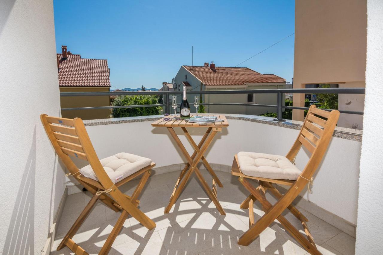 Apartments Maella Zadar Eksteriør billede